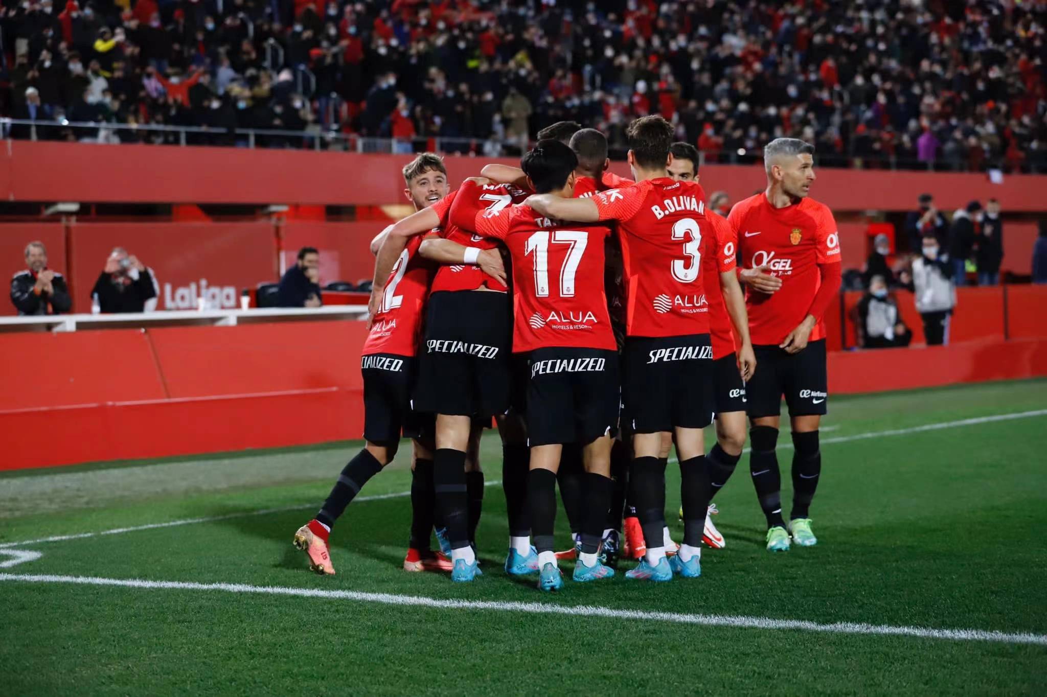 包含马略卡努力保级，不惧降级压力，团结一心的词条