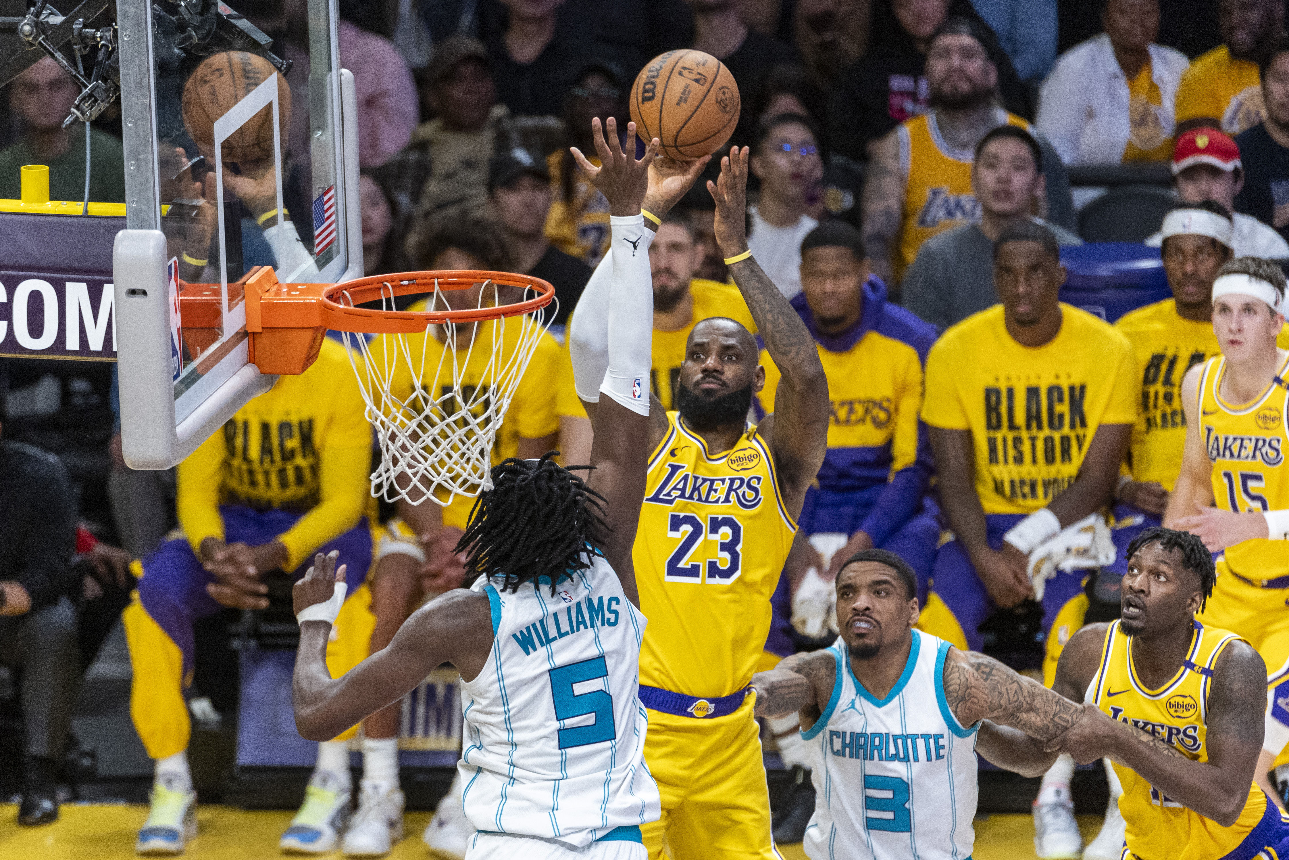 热火再度不敌黄蜂，遭受连败