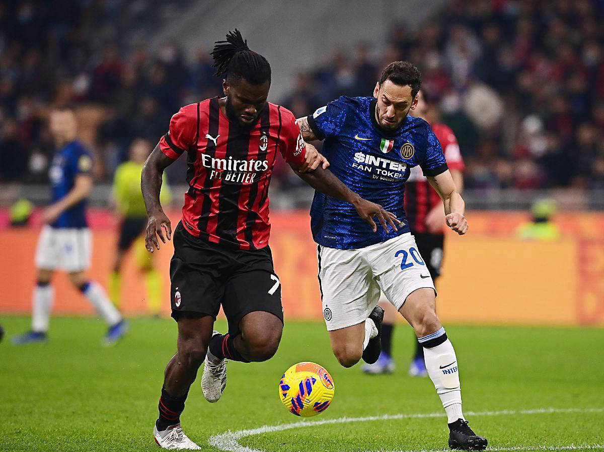 B体育官方-包含AC米兰客负佛罗伦萨，欧冠资格梦碎的词条