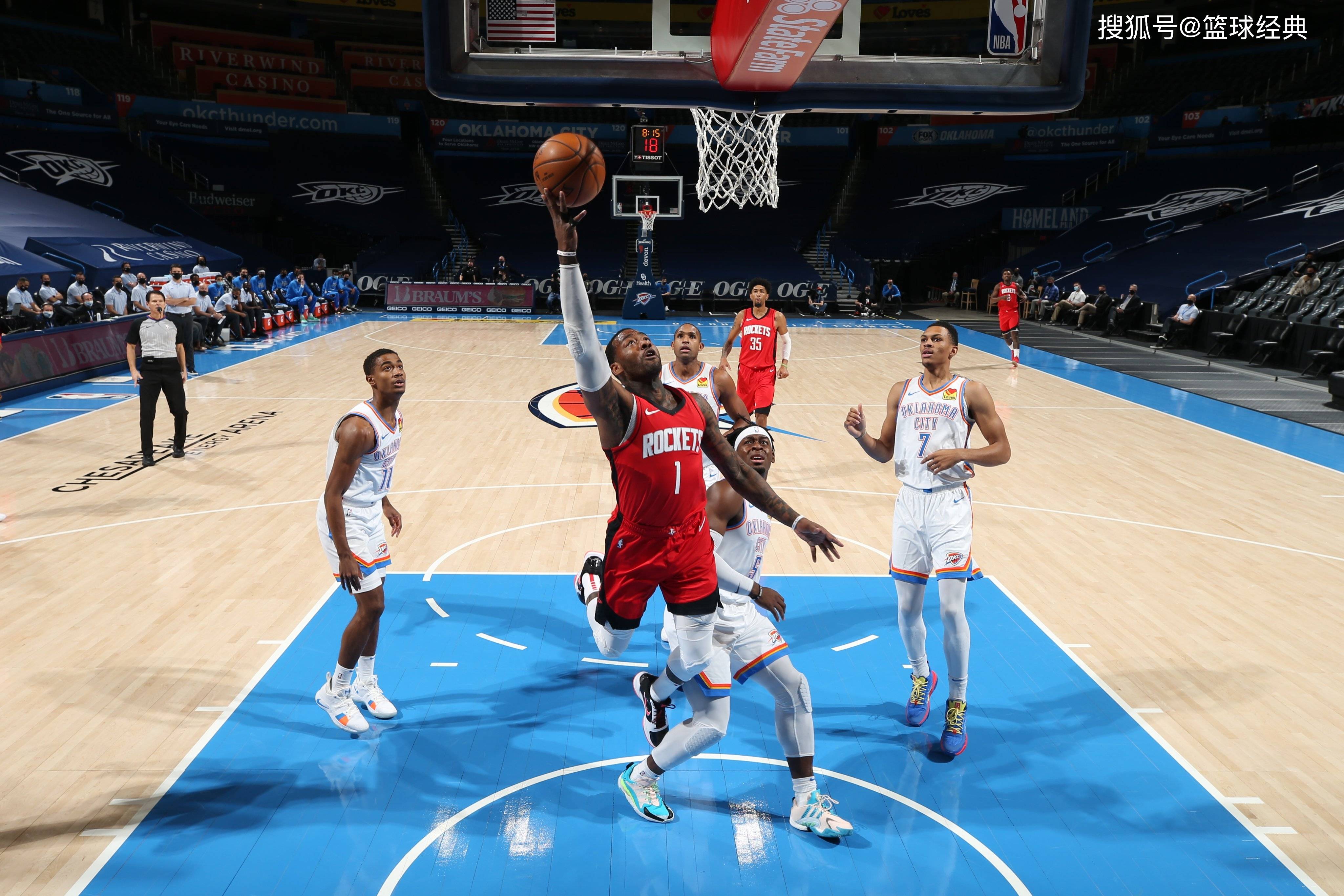 克罗托内主场击败帕尔马,豪取三分的简单介绍 克罗托内主场击败帕尔马,豪取三分的简单介绍