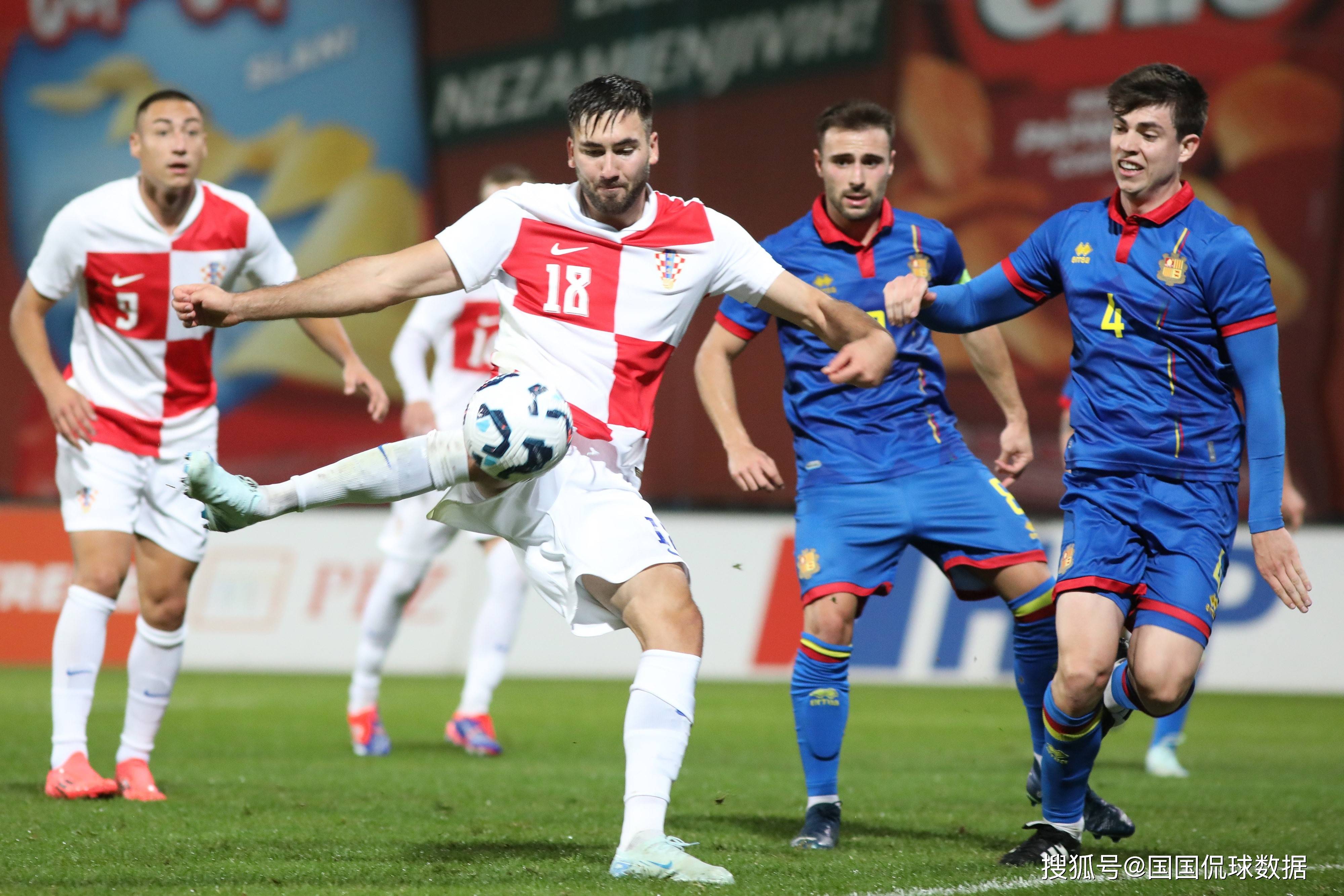 包含欧国联热议：克罗地亚国家队备战奥地利的词条