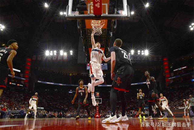 雄鹿大胜奇才，保持领先位置的简单介绍