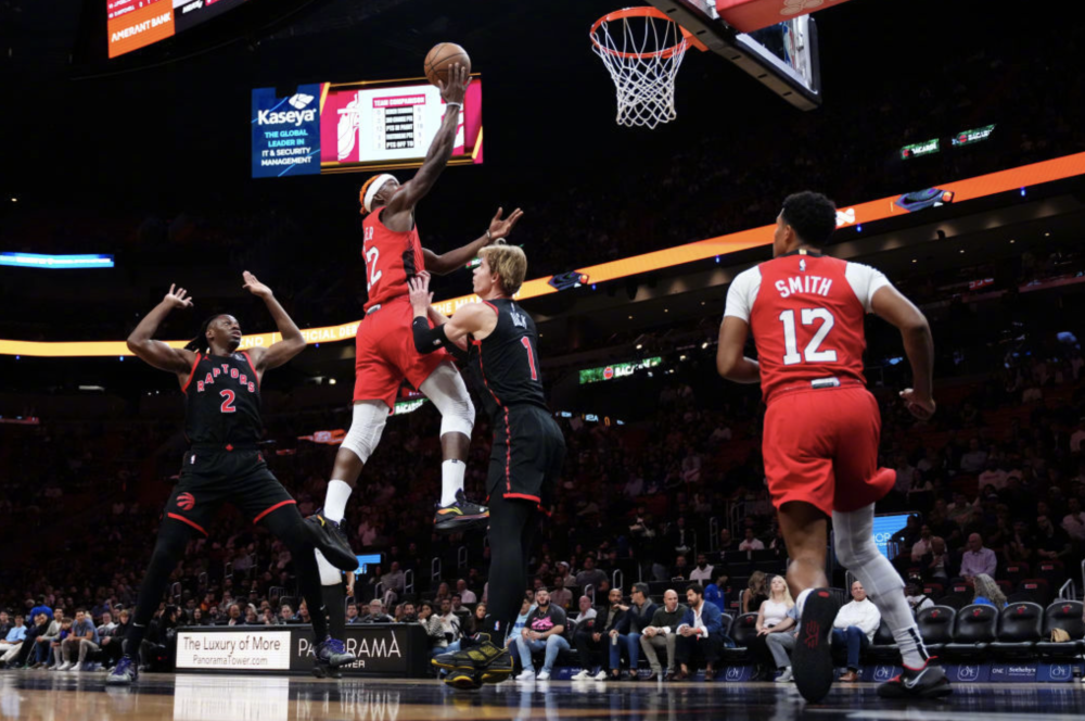 猛龙客场逆转掘金，豪取连胜