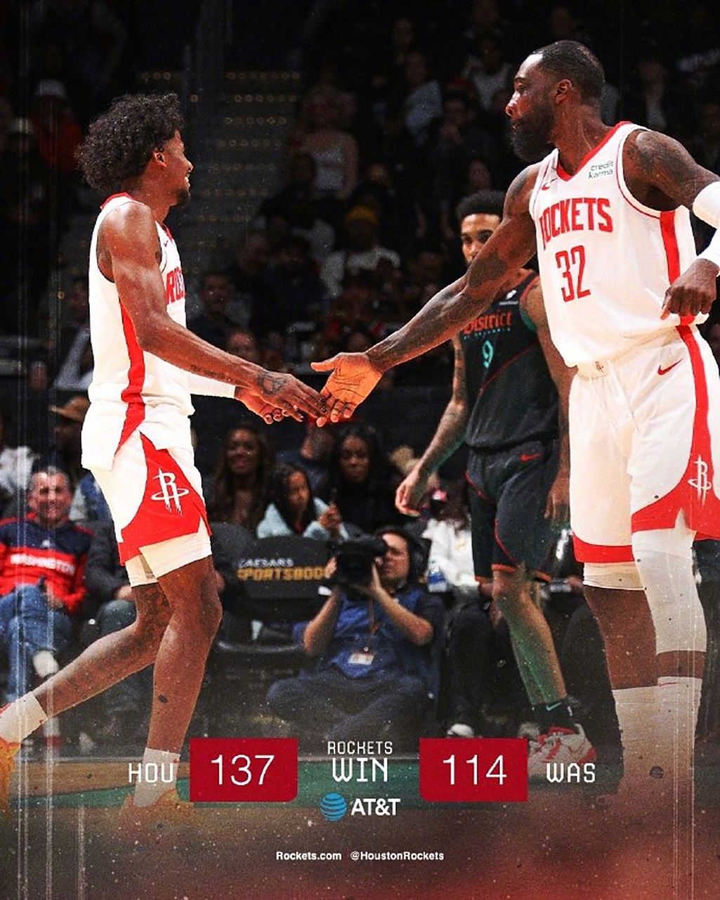 火箭大胜奇才取得重要胜利