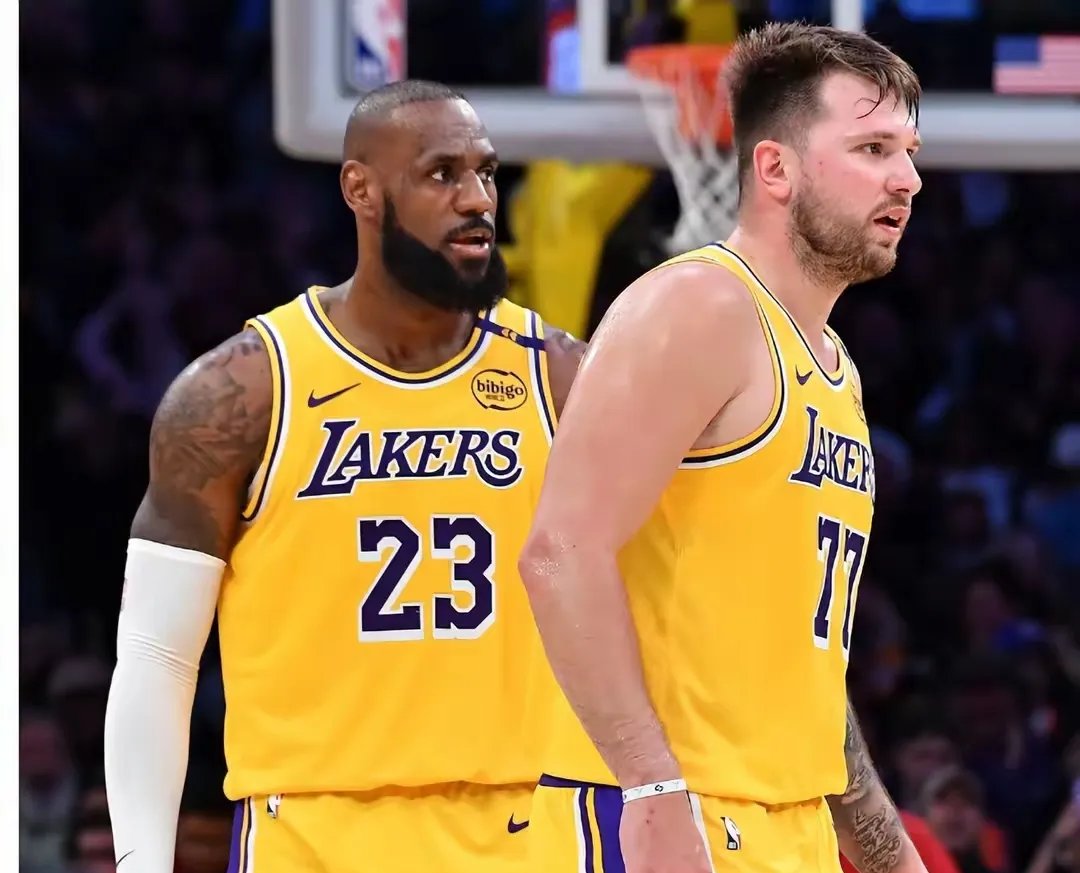 公牛惜败湖人，詹姆斯单节砍下12分