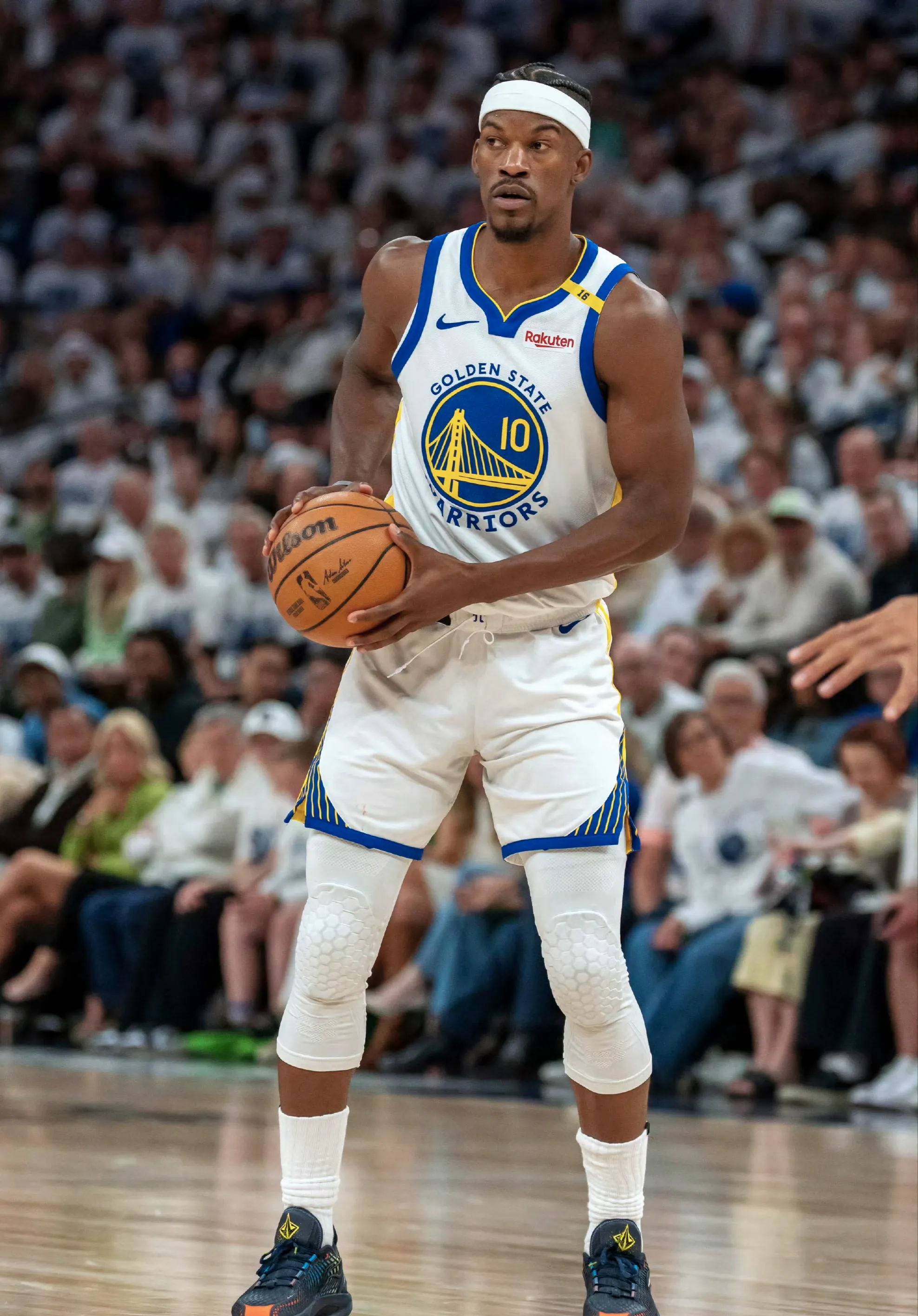 B体育新闻-热火大胜尼克斯，巴特勒贡献关键球