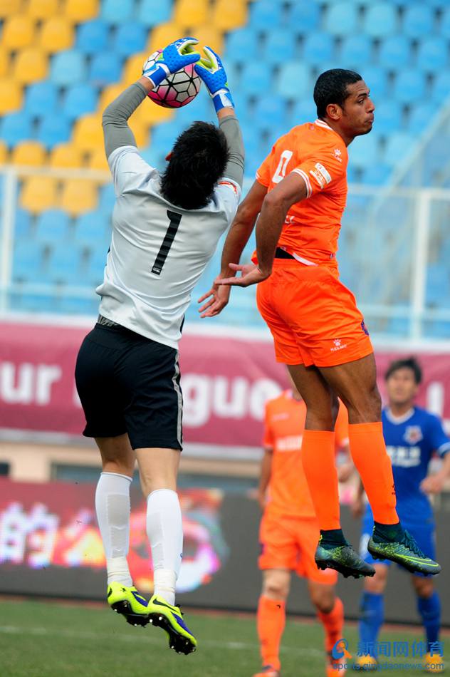 包含约瑟维尔主场大胜，继续保持主场势头！的词条