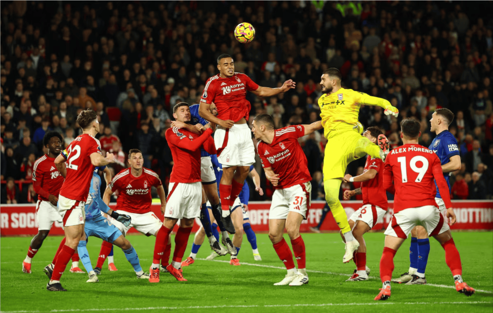 汉诺威队在激动人心的比赛中胜出