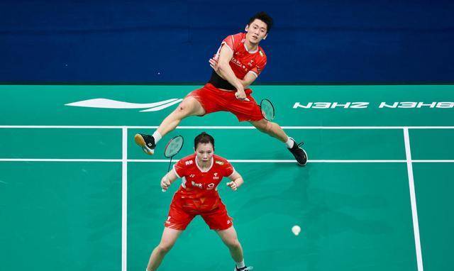 汉诺威队在激动人心的比赛中胜出