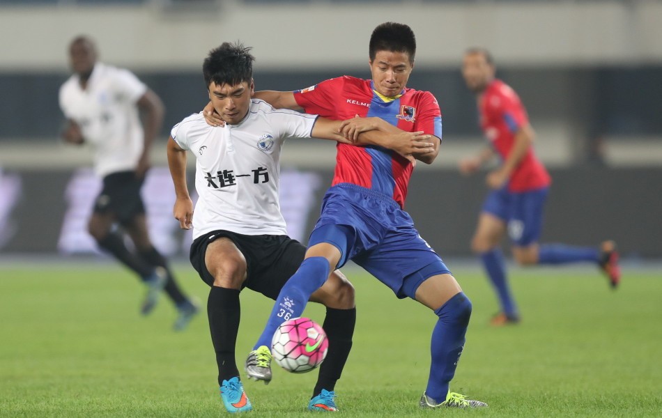 大连一方力争取胜，面对武汉卓尔壮志凌云